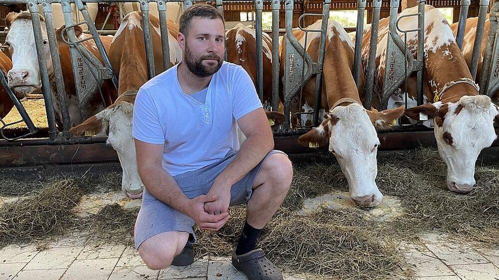 Am Bauernhof von Thomas Rosegger (27) verendete im März eine Kuh, nachdem ein Fremdkörper im Futter zu inneren und schlussendlich tödlichen Verletzungen führte 
