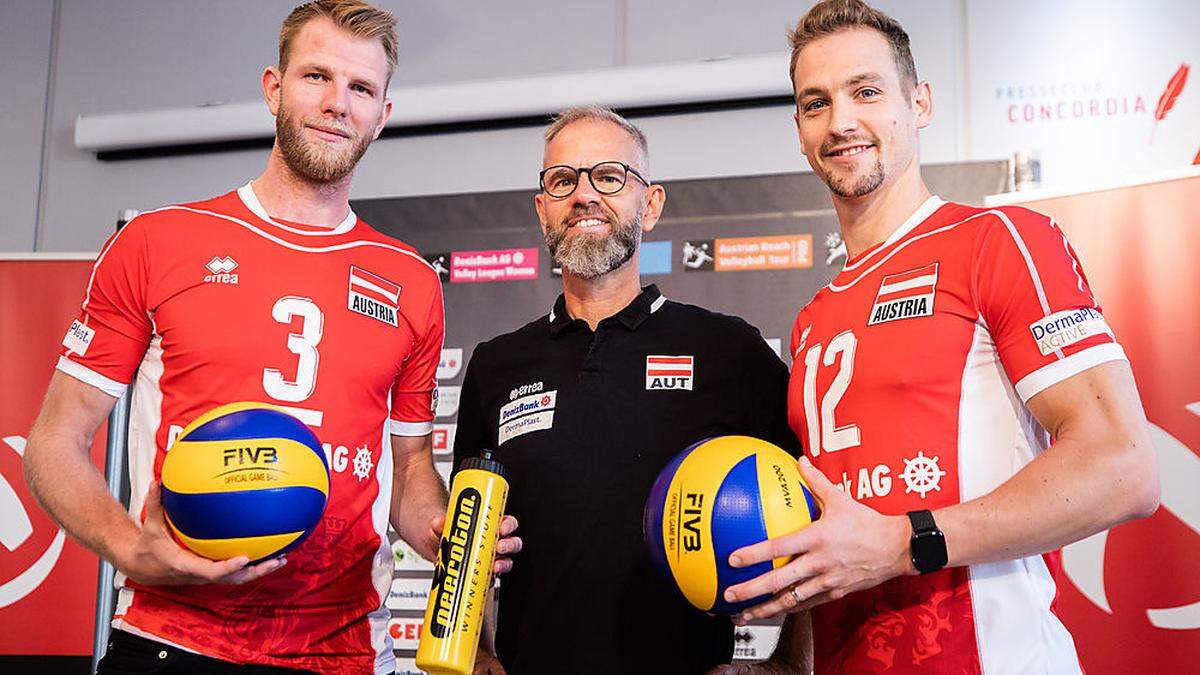 Peter Wohlfahrtstätter, Trainer Michael Warm, Alexander Berger (v.l.n.r.)