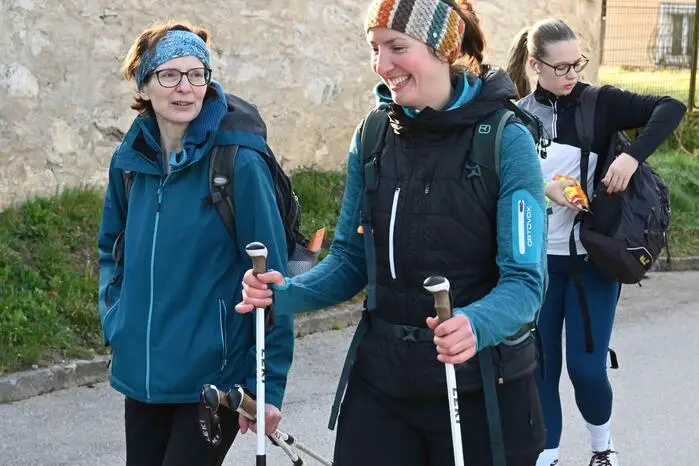 Bitte klicken Sie sich durch die Bilder!