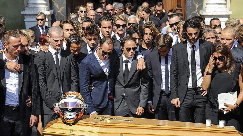 Große Trauer bei der Beerdigung von Jules Bianchi