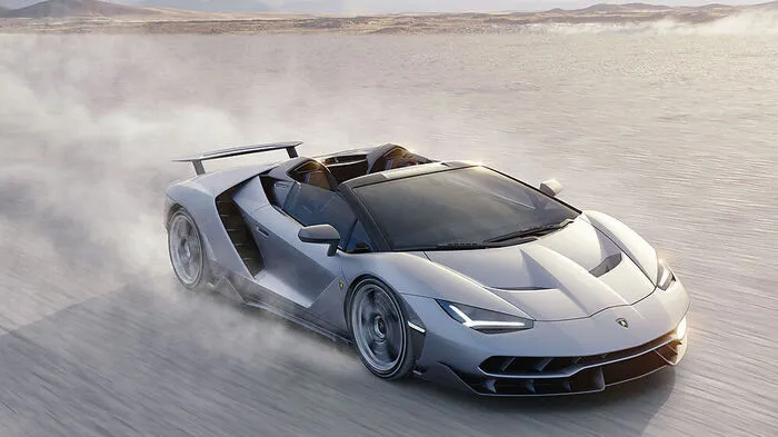 Der Lamborghini Centenario Roadster