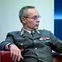 Generalstabschef Rudolf Striedinger bei einer Podiumsdiskussion in Wien