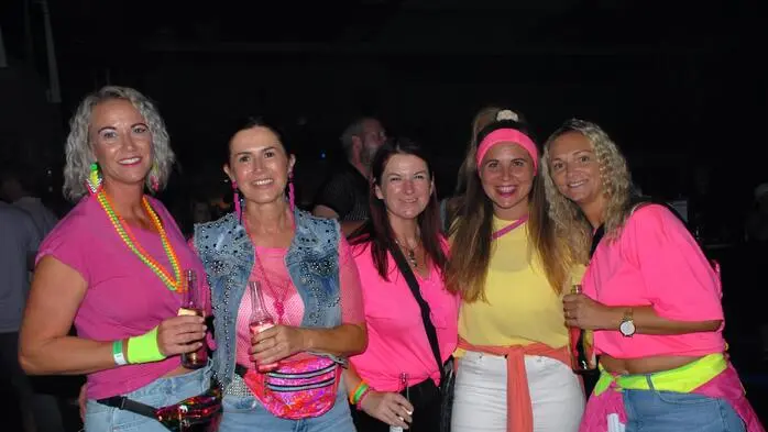 Mit einer ausgelassenen Party-Nacht ließ Bernhard Lampl gemeinsam mit seinem Team die größten Hits der 80er- und 90er-Jahre in Sinabelkirchen wieder aufleben.