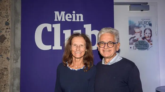 Gewinner des Club-Gewinnspiels sahen das Stück ‚Würde‘ von und mit Michael Weger