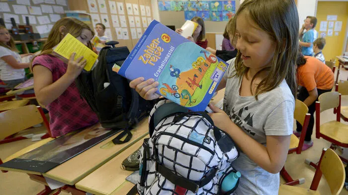 So eine frisch ausgestattete Schultasche kann mitunter ganz schön ins Geld gehen