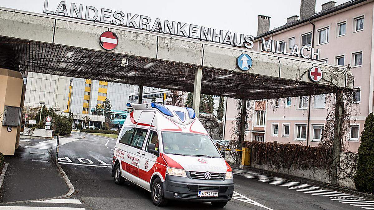 Der Jugendliche wurde ins LKH Villach gebracht