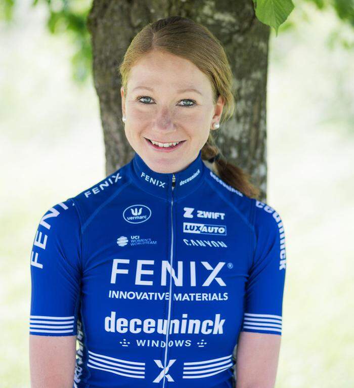 Carina Schrempf - erst Leichtathletin, jetzt Profi-Radsportlerin