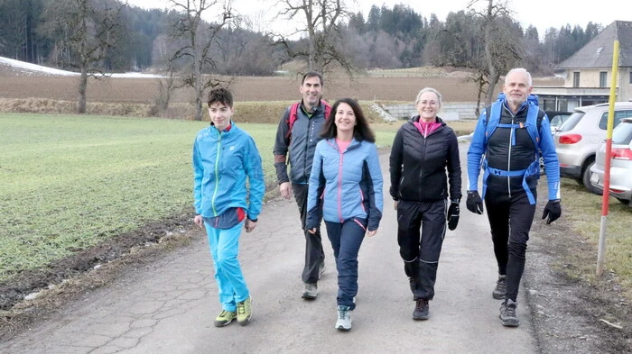 Viele trafen sich zur Familienwanderung auf den Christofberg.  Klicken Sie sich durch die Bilder!