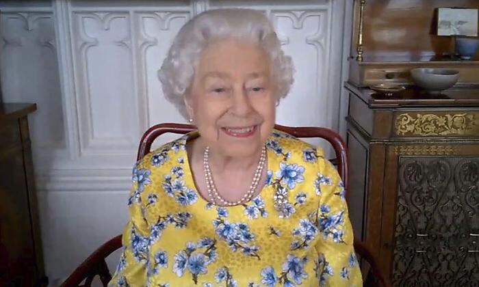 So sieht Queen Elizabeth II. im Bildschirm-Ausschnitt aus