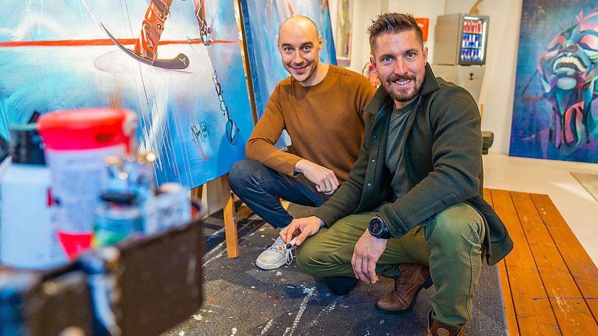 Der Grazer Künstler Tom Lohner mit Ski-Weltstar Marcel Hirscher