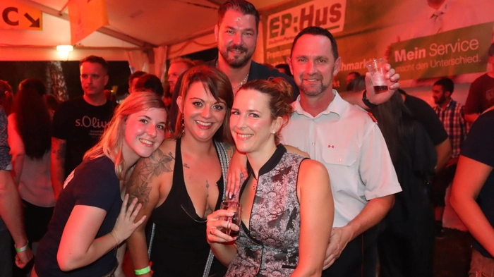 Eine unvergesslich, schöne Nacht erlebten die Besucher des Zeltfestes der FF Tainach.