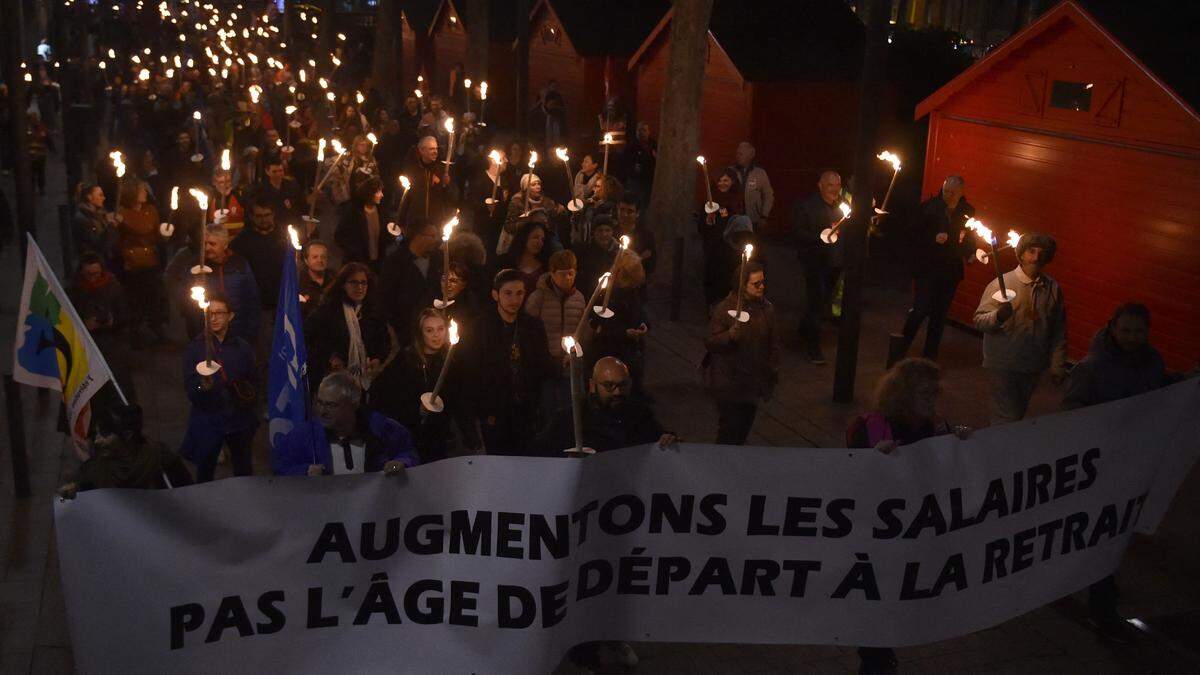Auf Frankreich könnte eine neue Protestwelle zurollen