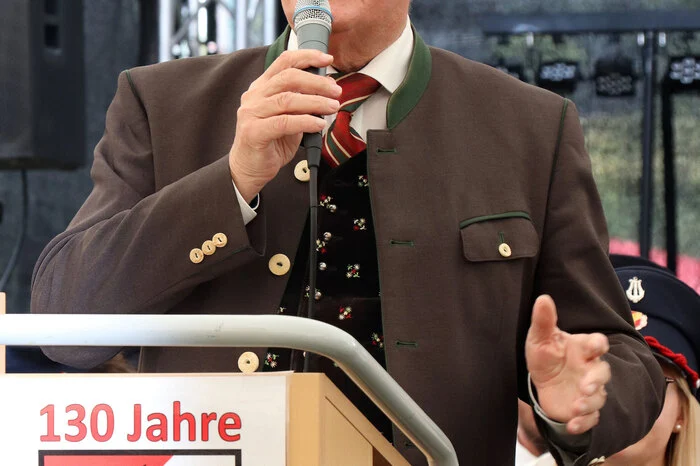 Grußworte gab es von Bürgermeister Gerhard Olecko (am Foto), Landtagsabgeordneten Gernot Darmann (FPÖ), Abgeordneter zum Kärntner Landtag Ervin Hukarevic und Landesbranddirektor-Stvr. Dietmar Hirm. 