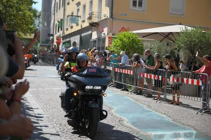 Und schon bald hieß es: "Back to the roads".