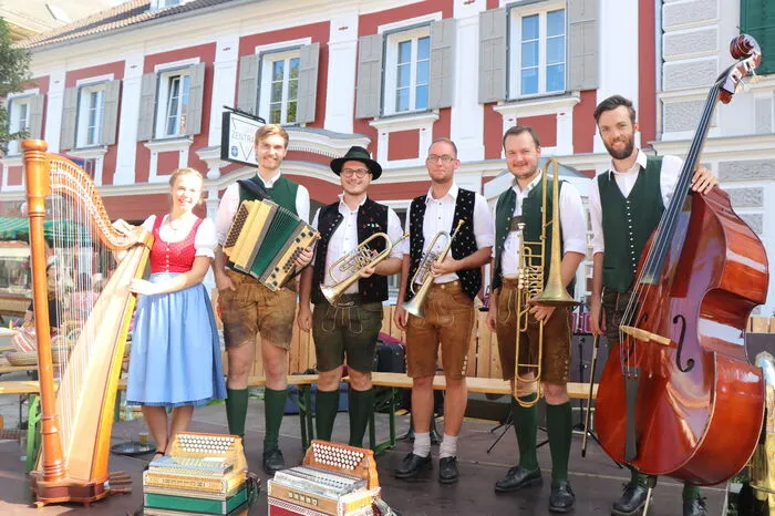 Musikalisch unterhalten wurden die Gäste von der Gruppe „die Steirermischung“.