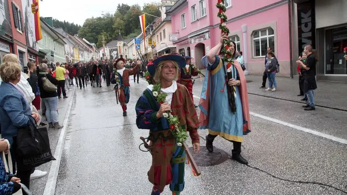 Die Freyung wurde aufs Marktgelände getragen