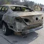 Den VW Passat steckte der junge Weststeirer nach einem Ausritt in eine Wiese mit Papier in Brand