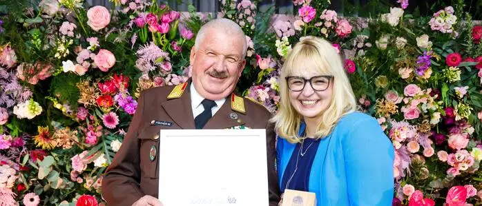 „Lebenswerk“-Preisträger Werner Fischer und Redakteurin Veronika Höflehner