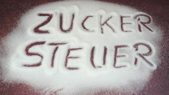 Einführung einer Zuckersteuer auf stark gesüßte Getränke oder Fertigprodukte