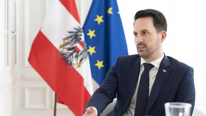  Bildungsminister Christoph Wiederkehr 
