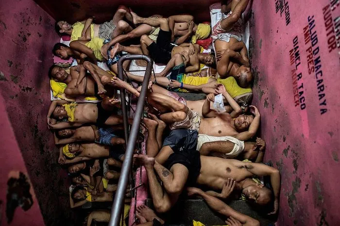 Noel Celis fotografierte im Juli Insassen des überfüllten Quezon City Gefängnisses in Manila - 3. Platz in der Kategorie General News.