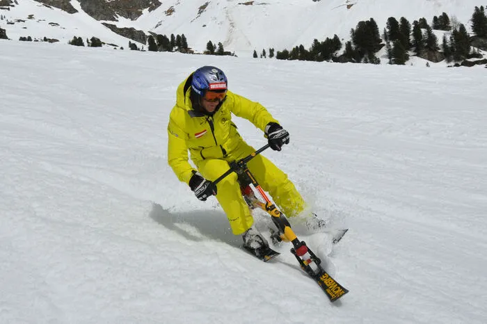 24 Stunden auf dem Snowbike unterwegs ...