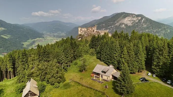 Das Steinschloss im Bezirk Murau ist Austragungsort eines besonderen Themenrundgangs
