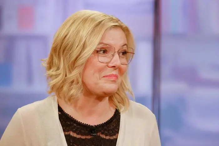 'STÖCKL.', Zu Gast bei Barbara Stöckl:  * Die Politikwissenschafterin Kathrin Stainer-Hämmerle über den aktuellen Wahlkampf und ihren persönlichen Werdegang.  * Lucas Fendrich, Sohn von Rainhard Fendrich, ist selbst Sänger und Musiker und startet mit seiner Band 'Hunger' durch.  * Der Regisseur Wolfgang Glück ist anlässlich seines 90. Geburtstages zu Gast.  * Katja Oskamp spricht über ihren ungewöhnlichen Werdegang von der Theater-Dramaturgin zur Fußpflegerin.Im Bild: Kathrin Stainer-Hämmerle.  SENDUNG: ORF2 - DO - 19.09.2019 - 23:05 UHR. - Veroeffentlichung fuer Pressezwecke honorarfrei ausschliesslich im Zusammenhang mit oben genannter Sendung oder Veranstaltung des ORF bei Urhebernennung.  Foto: ORF/Günther Pichlkostner.  Anderweitige Verwendung honorarpflichtig und nur nach schriftlicher Genehmigung der ORF-Fotoredaktion.  Copyright: ORF, Wuerzburggasse 30, A-1136 Wien, Tel. +43-(0)1-87878-13606