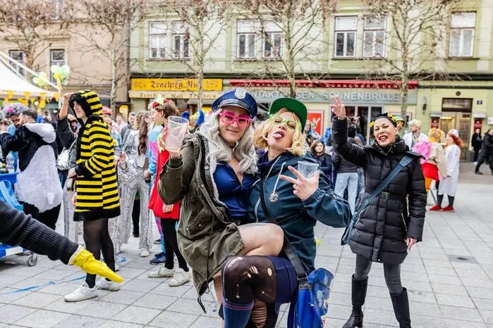 Villach Faschingssamstag nach Absage des Faschingsumzuges
