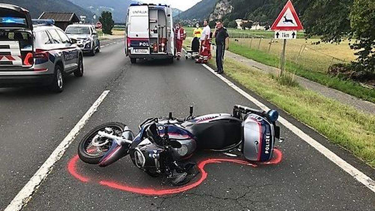 Der Polizist wurde bei dem Unfall schwerstens verletzt