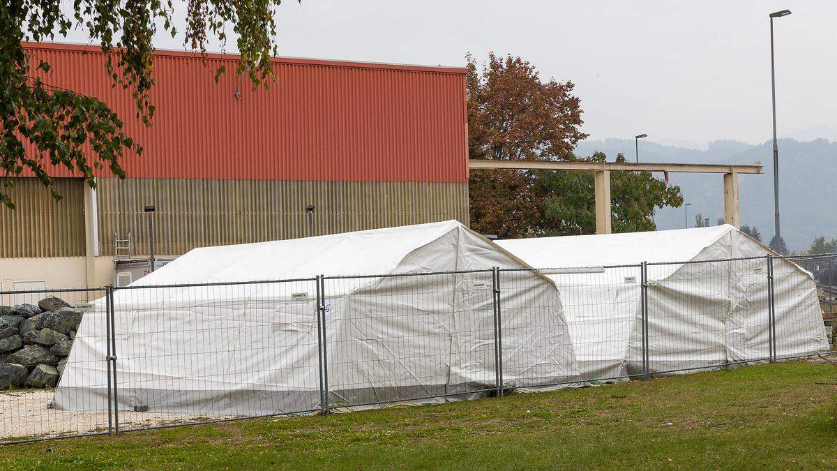 Die Asyl-Zelte bei der Fremdenpolizei in Klagenfurt wurden geräumt