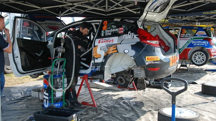 Bereits zum Auftakt der 39. Lavanttal-Rallye am Freitag säumten Tausende Fans die Strecke entlang der vier Sonderprüfungen.
