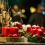 Unterschiedliche Adventkränze: Der handwerkliche und zeitliche Aufwand wird durch den Preis längst nicht immer gedeckt