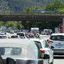 Verkehrsstau in Tirol: Die Urlauberwelle rollte vor allem in Richtung Süden
