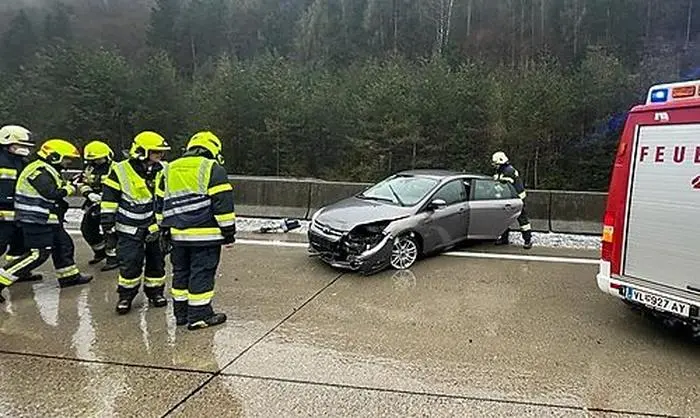 Unfall auch auf der A 10