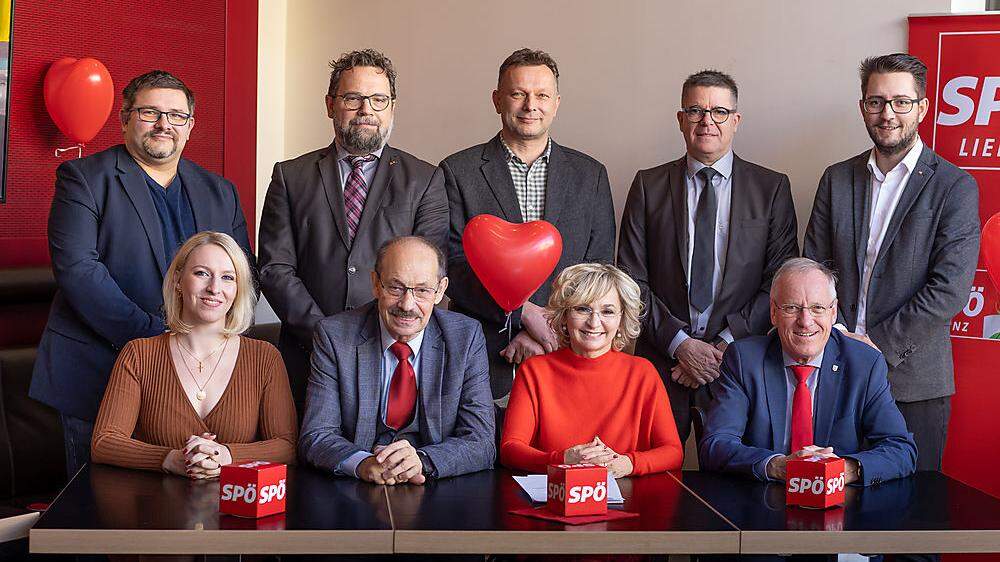 Das SPÖ-Team rund um Bürgermeisterin Elisabeth Blanik