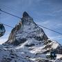 Über Zermatt, in 4478 Metern Seehöhe, thront das majestätische Matterhorn, der wohl bekannteste Berg Europas