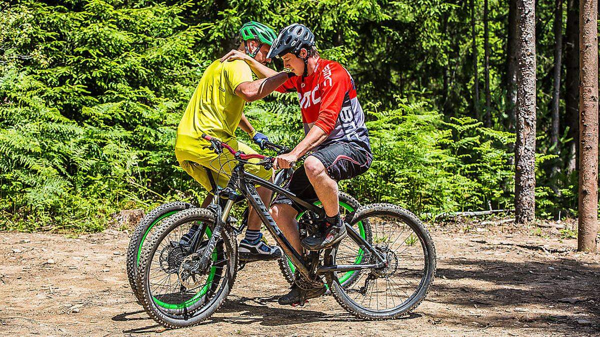 Herwig Kamnig (links) und Andreas Holzer waren beim Bau des MTB-Zentrums federführend