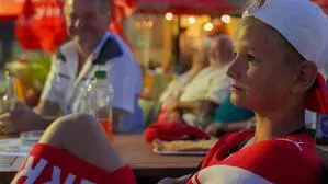 Enttäuschte Gesichter beim Public-Viewing in Voitsberg