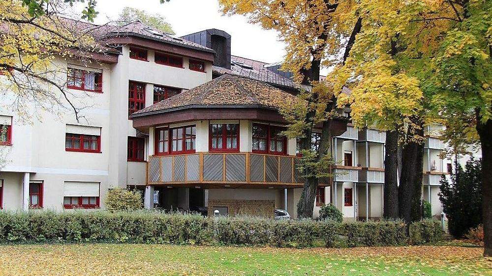 Das Altenheim im Hülgerthpark wird demnächst umgebaut
