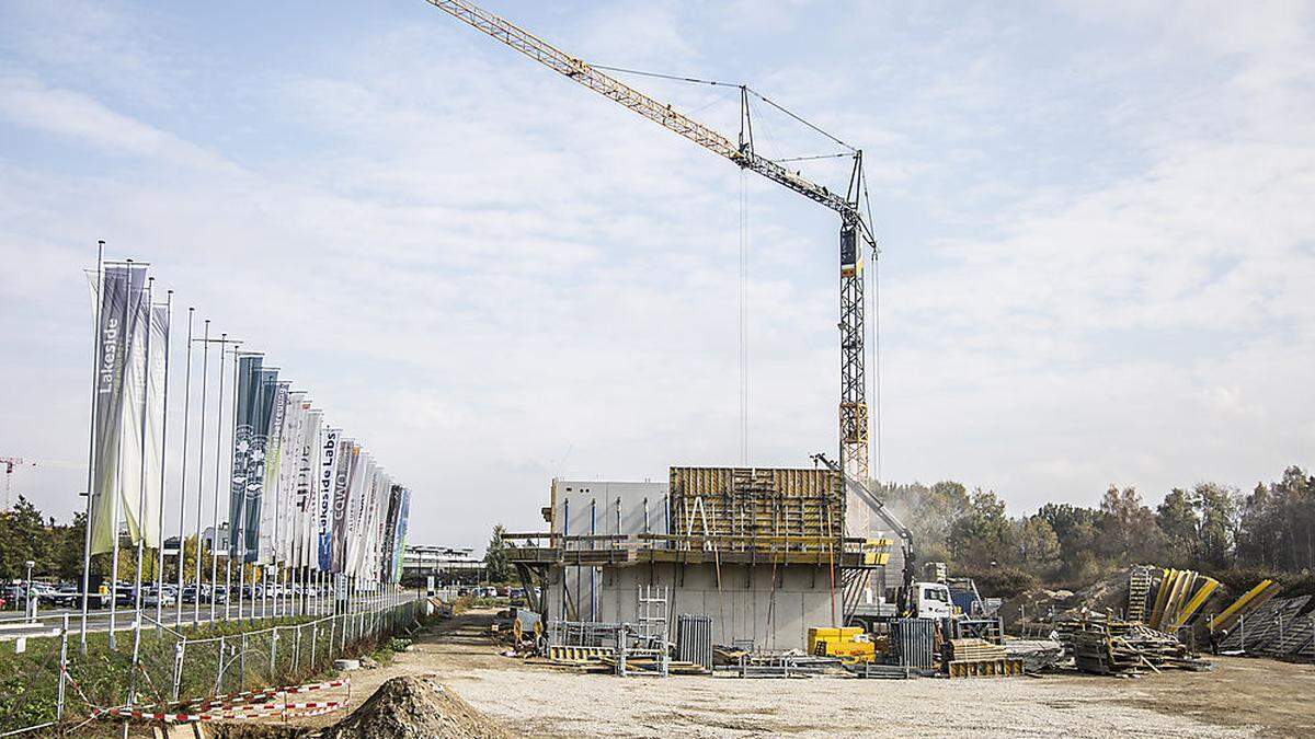 Im Lakesidepark wird wieder gebaut