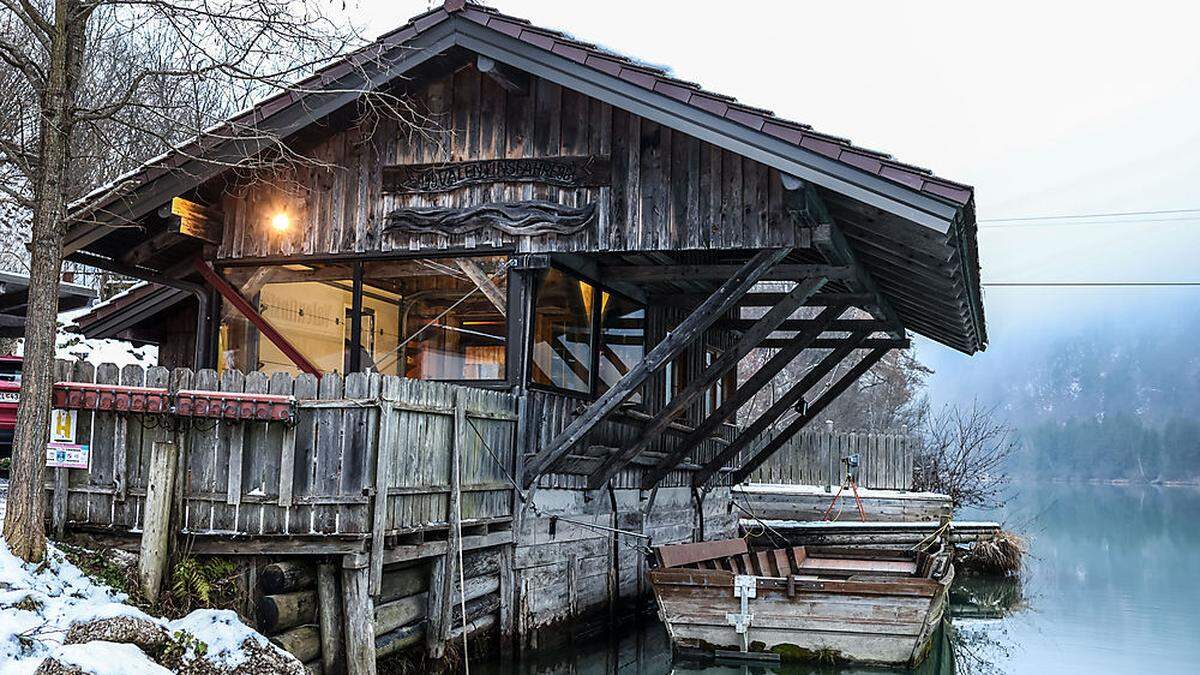 Die Anlegestelle der Valentinsfähre in Glainach bei Ferlach. Auf der anderen Seite der Drau liegt Guntschach