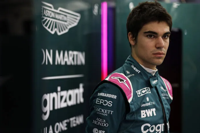 16. Lance Stroll (CAN) Instagram: 440.00Facebook: 100.000Twitter: 150.000Gesamt: ca. 690.000