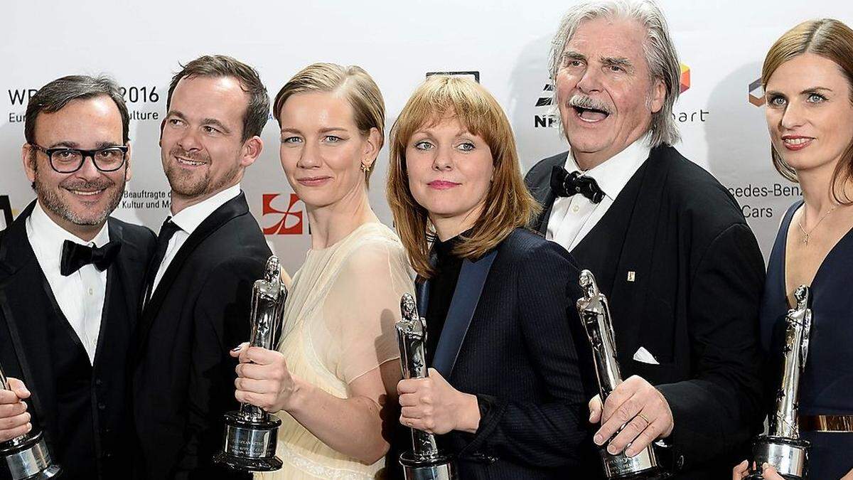 Die Macher von &quot;Toni Erdmann&quot; bei der Verleihung des Europäischen Filmpreieses