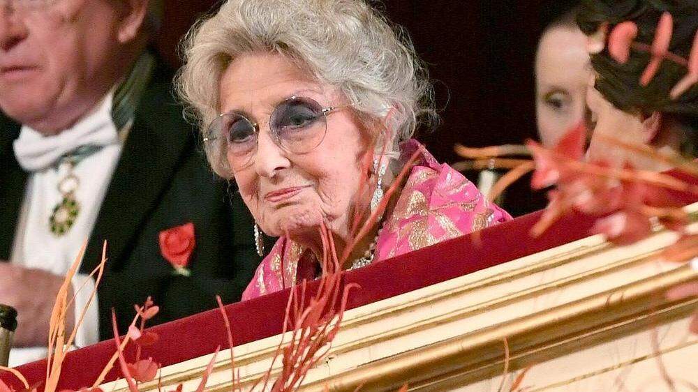 Opernball-Grande-Dame Lotte Tobisch mit 93 Jahren  gestorben
