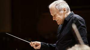 Der ungarische Dirigent Adam Fischer (74)