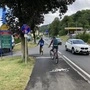 Ein neuralgischer Punkt auf dem Radweg rund um den Millstätter See: In Millstatt treffen an der Bushaltestelle Radler, Fahrzeuglenker, Fußgänger und Fahrgäste aufeinander. Knapp davor liegt die Zufahrt zum Badehaus