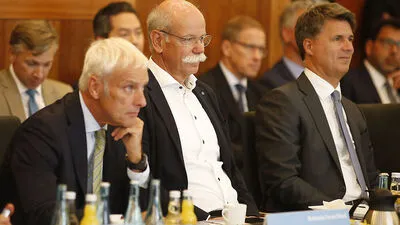 Der deutsche Verkehrsminister und sein Ministerium im Visier der Aktivisten 