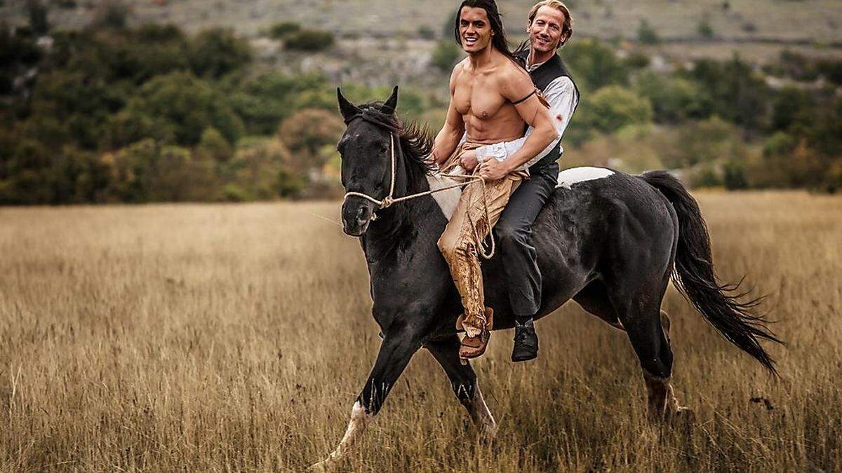 Beste Freunde: Winnetou und Old Shatterhand teilen sich sogar ein Pferd