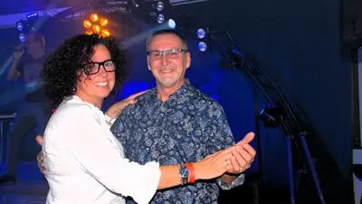 Rund 500 Gäste waren beim Tanzabend im Gemeindezentrum mit dabei